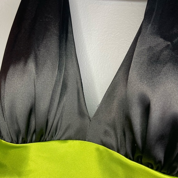 Betsy & Adam Size 2 Zebra Print Halter Gown with Lime Waist - Picture 5 of 10